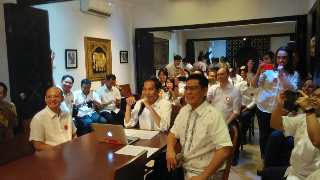 Jokowi dan Relawan